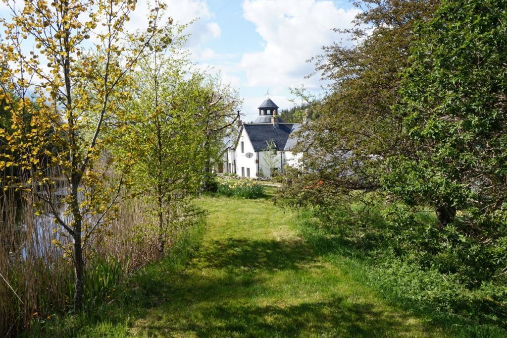 Stronavaich Cairngorm Guest House Tomintoul Exterior photo